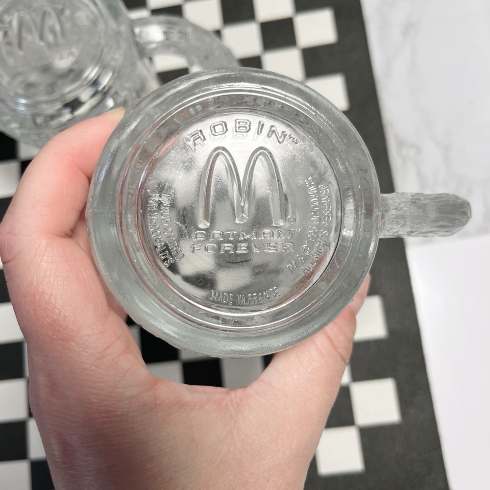 Vintage 1995 McDonalds Batman Forever Glass Mugs Set Batman Robin DC Comics - Picture 4 of 10
